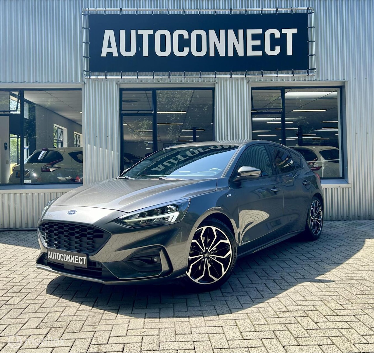 Ford Focus - 1.5 EcoBoost ST Line, AUTOM. 150 PK, NAVI, CRUISE - AutoWereld.nl