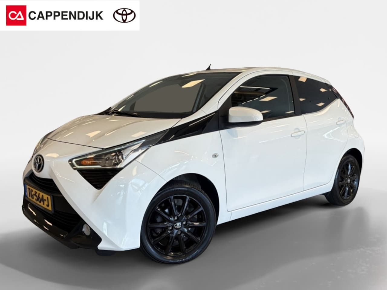 Toyota Aygo - 1.0 VVT-i x-clusiv 1.0 VVT-i x-clusiv - AutoWereld.nl
