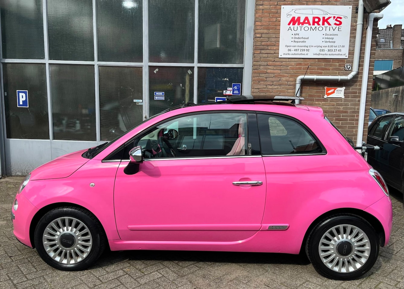 Fiat 500 - 1.2 Rosa Automaat en Pano / Open dakje - AutoWereld.nl