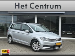 Volkswagen Touran - 1.5 TSI Comfortline Business 7p wegd.b trekhaak - Camera - Carplay - Navi - Ad. Cruise Con