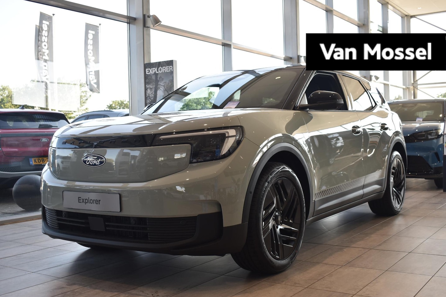 Ford Explorer - Collection Extended Range RWD 79 kWh | Nieuw Te Bestellen | Driver Assistance Pack | Bang - AutoWereld.nl