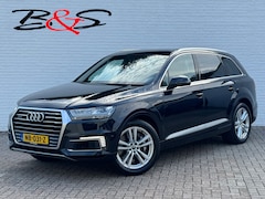 Audi Q7 - 3.0 TDI e-tron Quattro Sport S-line Interieur Trekhaak Luchtvering Clima Cruise Carplay Ca