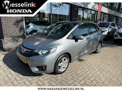 Honda Jazz - 1.3 i-VTEC Trend | Navigatie | Parkeersensoren | Stoelverw