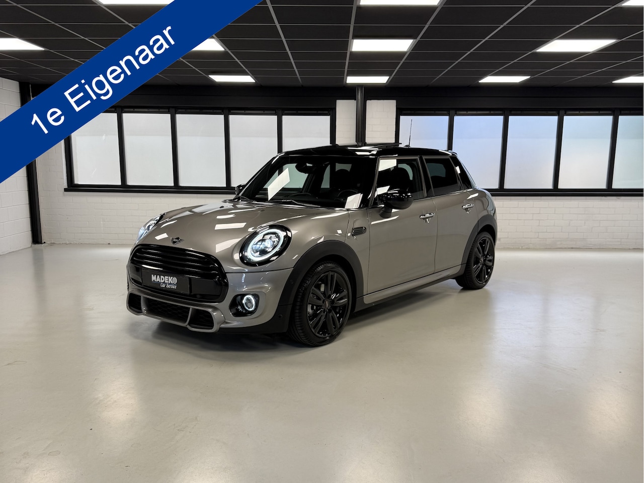 MINI 5-Deurs - 1.5 Cooper John Cooper Works |Pano|Keyless|Sfeer|Cam - AutoWereld.nl