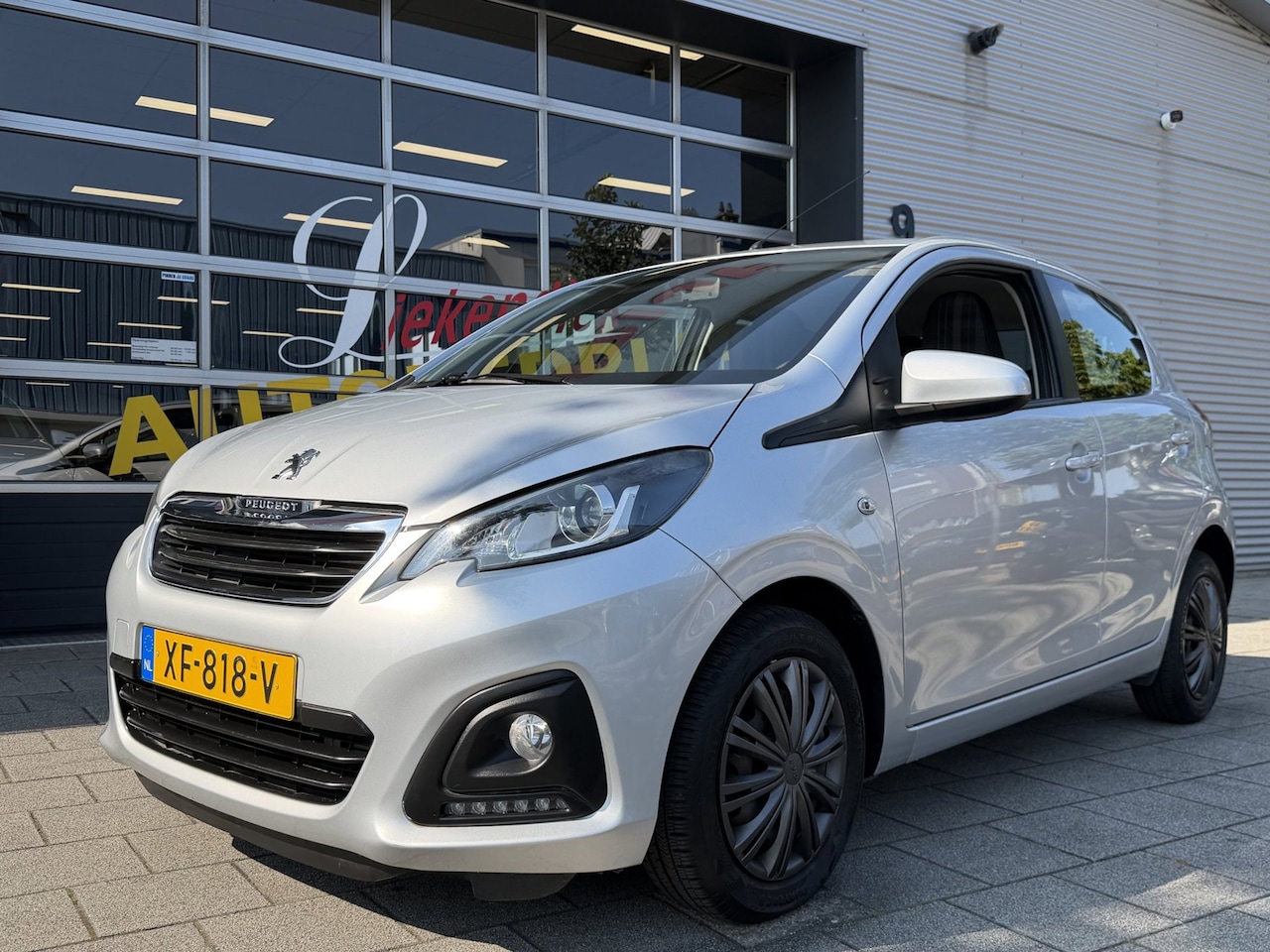 Peugeot 108 - 1.0 e-VTi Active - 25.000 km - 5Drs I Airco I LED / Xenon I Comfort pakket I Dealer onderh - AutoWereld.nl