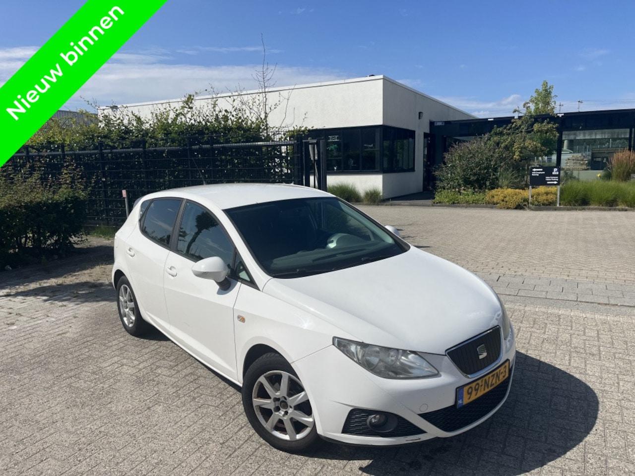 SEAT Ibiza - 1.2 TDI Style Navi Bt Cruise Airco 4Ramen - AutoWereld.nl