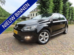 Volkswagen Polo - 1.4-16V Trendline Climatecontrol Carplay 5 Drs Pdc LM Velgen Trekhaak*Goed Onderhouden