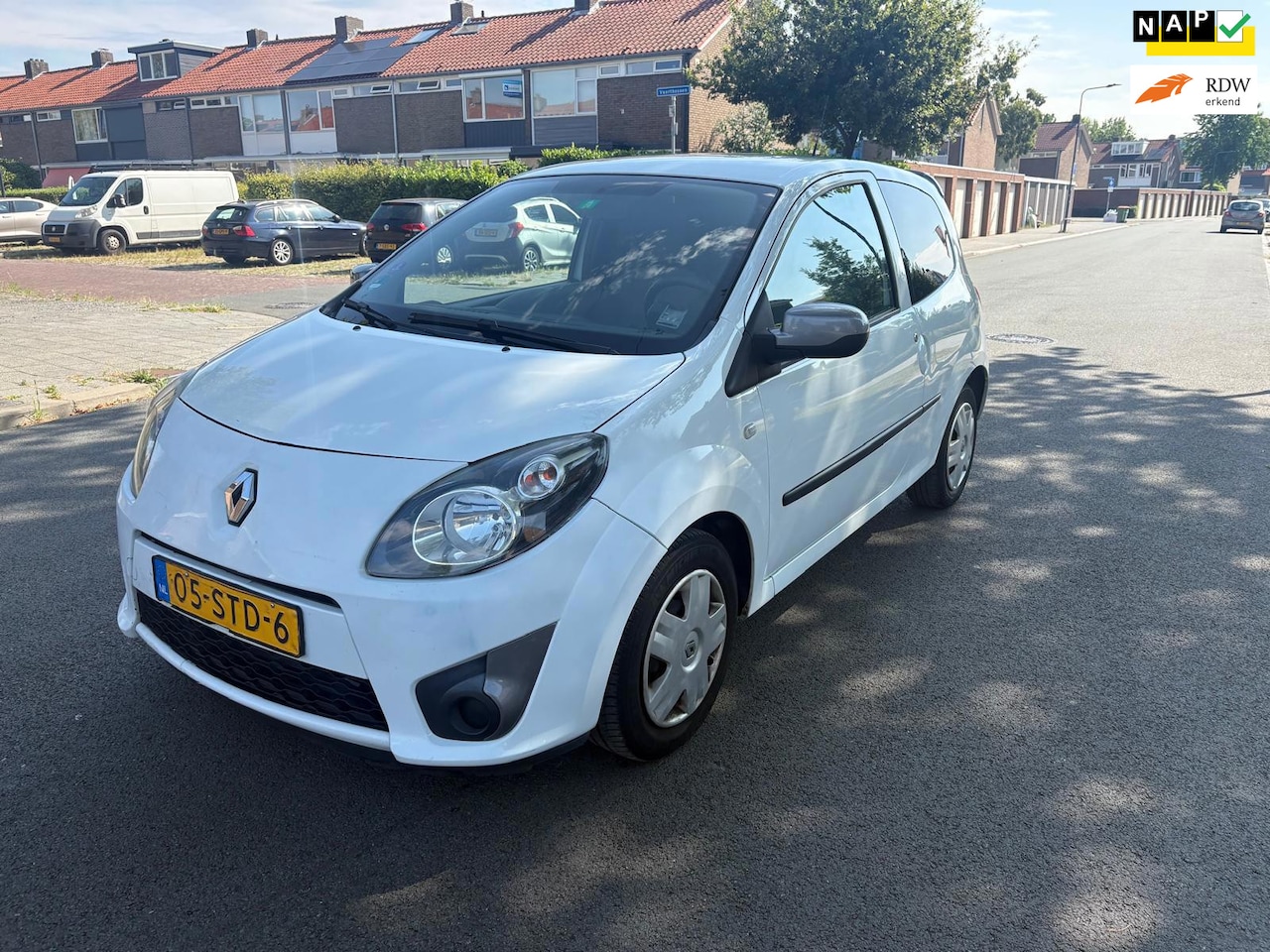 Renault Twingo - 1.2-16V Collection INRUILAUTO - AutoWereld.nl