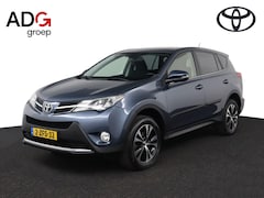 Toyota RAV4 - 2.0 Style 4WD | Trekhaak | Parkeersensoren | Elektrische Achterklep | Cruise Control |