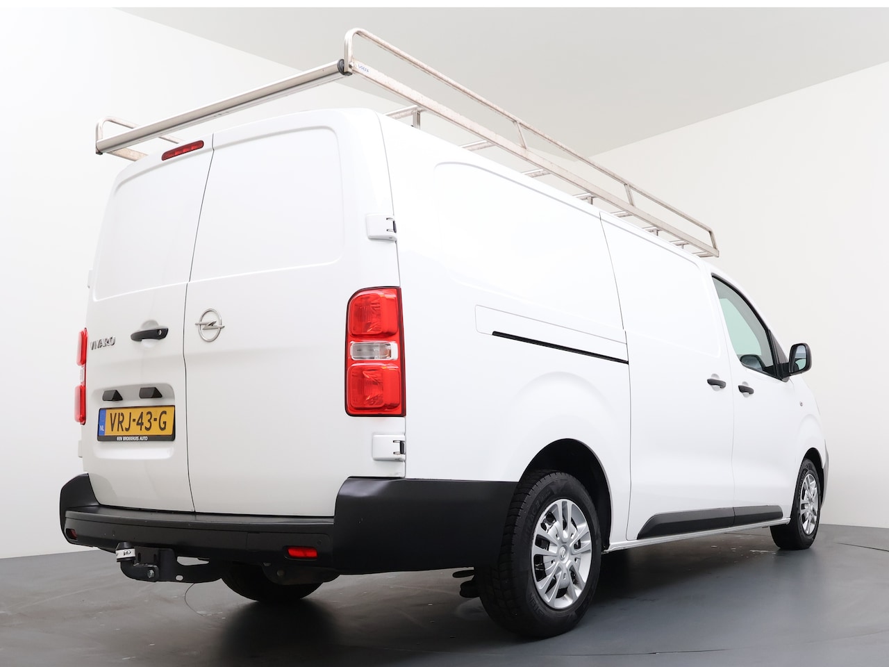 Opel Vivaro - 2.0 CDTI L3H1 Edition 145 PK | IMPERIAAL | TREKHAAK | | Airco | Apple Carplay/Android Auto - AutoWereld.nl
