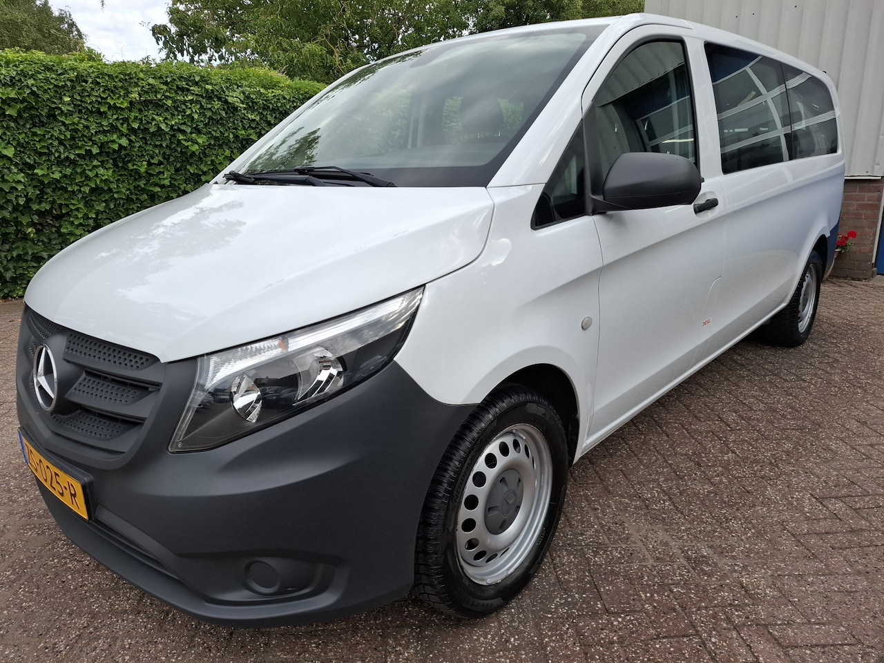 Mercedes-Benz Vito - 114BLUETEC XXL 24995.- INCL BTW 9-PERS AUTOMAAT 135PK - AutoWereld.nl