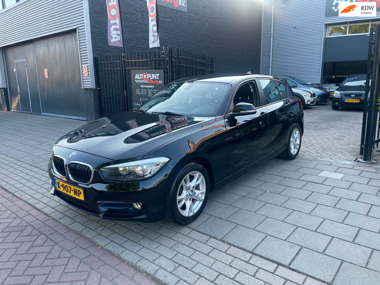 BMW 1-serie - 116i M Sport Edition Airco PDC NAP APK - AutoWereld.nl