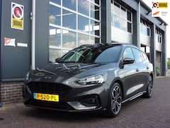 Ford Focus Wagon - 1.5 EcoBoost ST-Line Panoramadak Automaat
