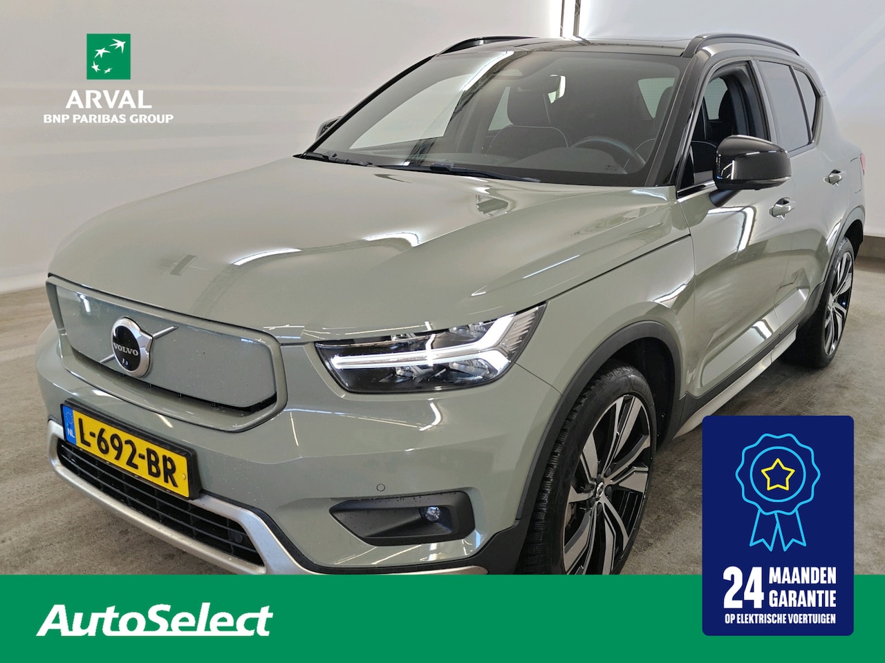 Volvo XC40 - 78kWh 408pk Recharge P8 AWD R-Design | SOH 90% | Warmtepomp | Lounge | Panoramadak | H&K A - AutoWereld.nl