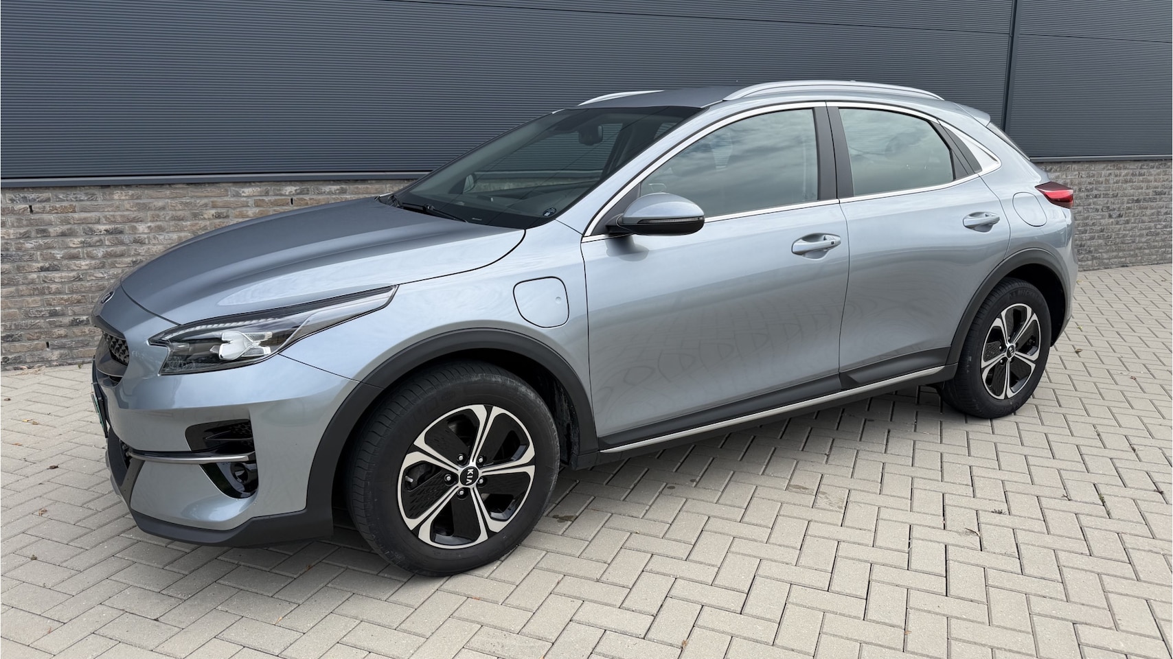 Kia XCeed - 1.6 GDi PHEV DynamicPlusLine Fabrieksgarantie ! - AutoWereld.nl