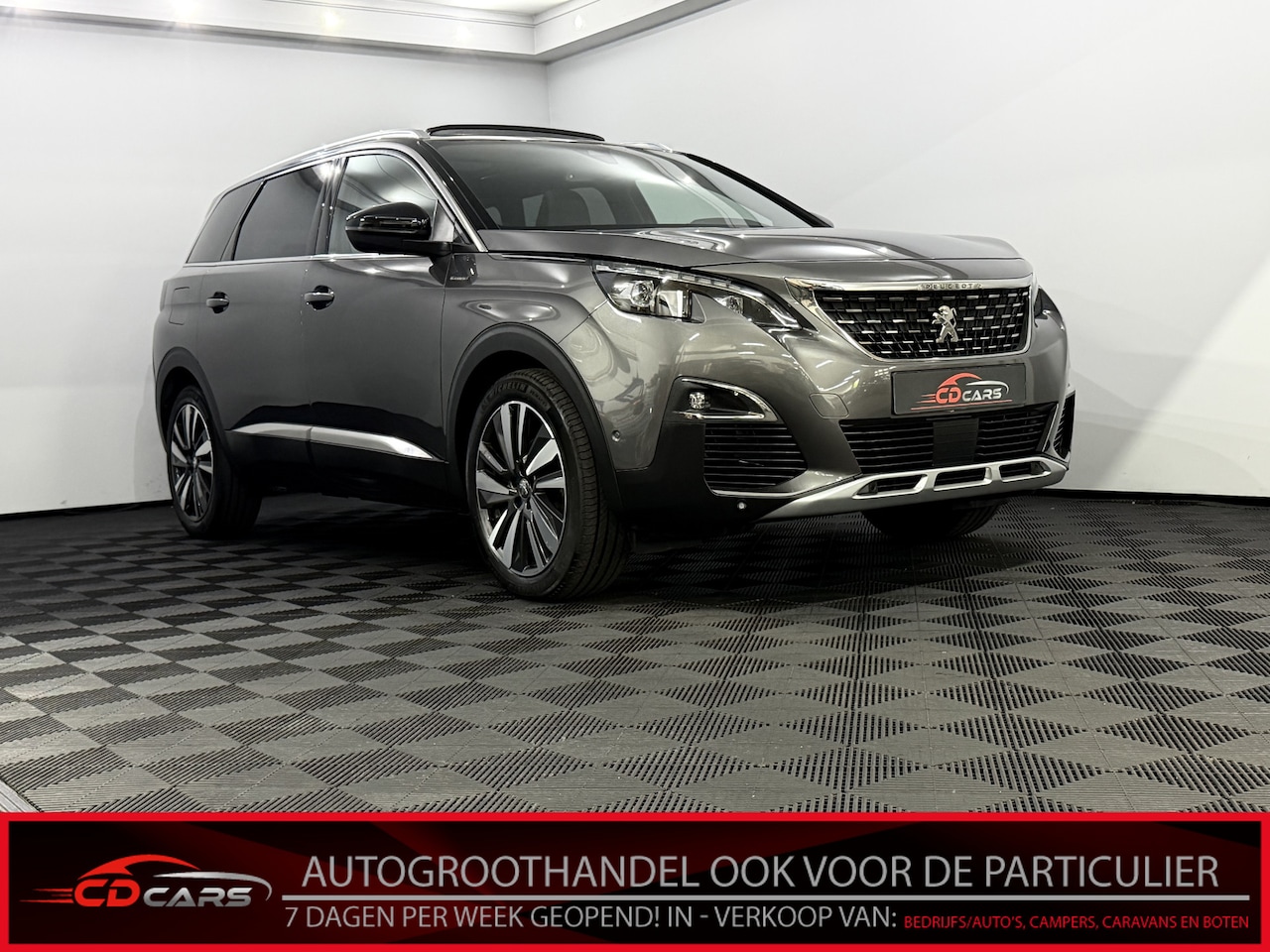 Peugeot 5008 - 1.2 PureTech Blue Lease GT-Line 7P Panoramadak, Camera, Navi, Half leder, Virtual desk, El - AutoWereld.nl