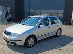 Skoda Fabia - 1.4-16V Elegance
