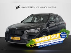 BMW X1 - xDrive25e Panoramadak Head-Up Memory Achteruitrijcamera Stoel-Stuurverwarming