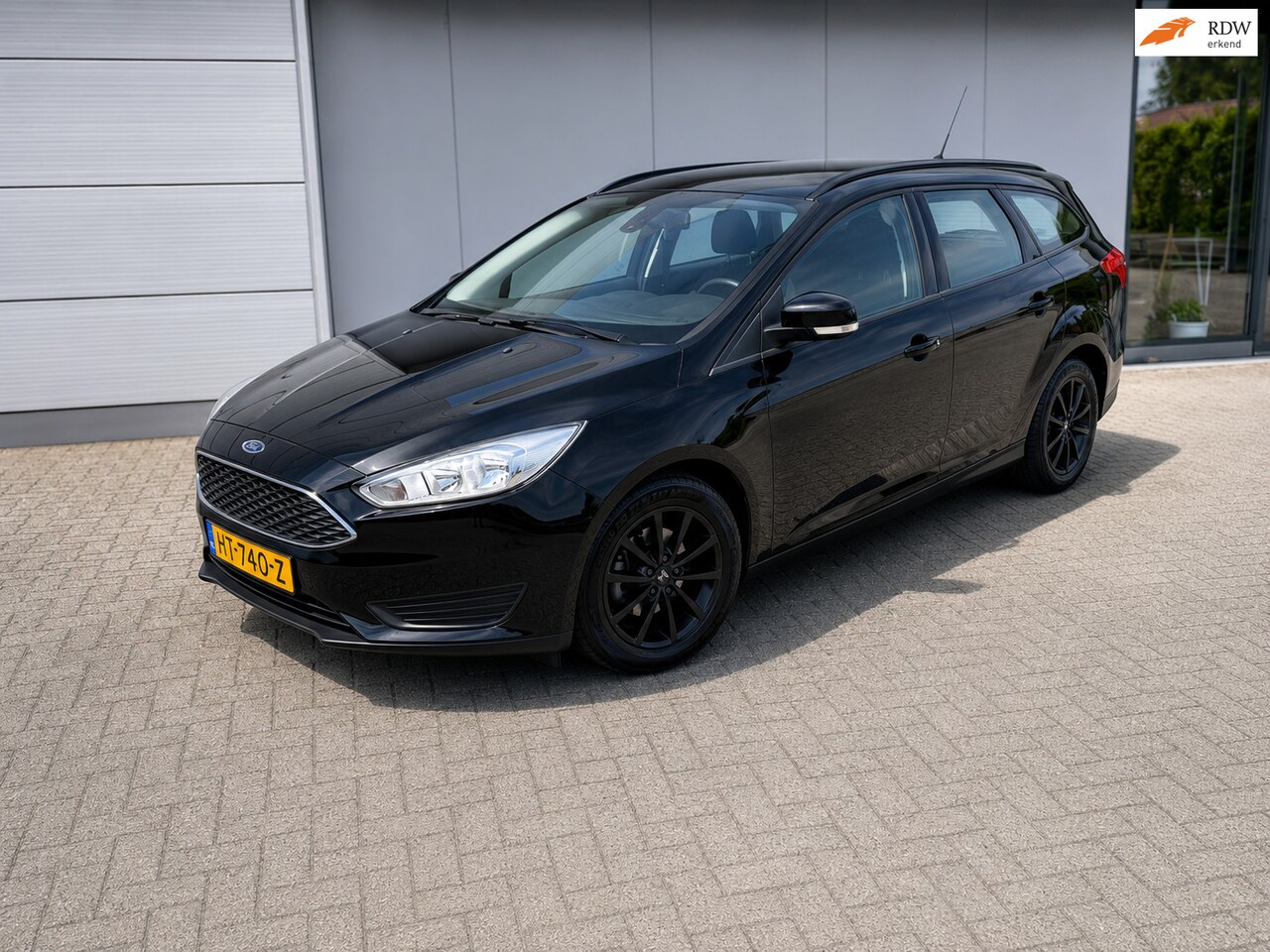 Ford Focus Wagon - 1.0 Trend 1.0 Trend - AutoWereld.nl