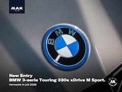 BMW 3-serie Touring - 330e xDrive M Sport , M stoelen, pano, 19", tr.haak, keyless, carbon, memory, LED-kopl