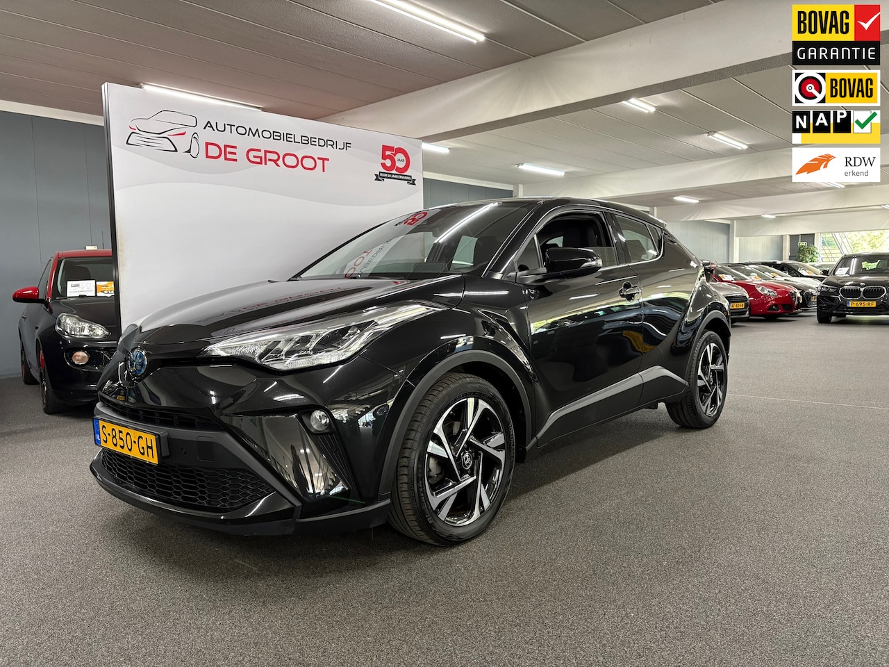 Toyota C-HR - 1.8 Hybrid Dynamic/ NL auto/ Automaat/ Achteruitrijcamera - AutoWereld.nl