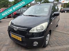Hyundai i10 - 1.1 Active LEUKE AUTO RIJDT EN SCHAKELT GOED
