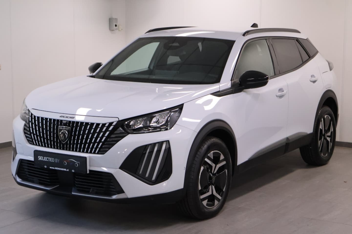 Peugeot 2008 - 1.2 Hybride 145 Allure | 360 Camera | Luxe - AutoWereld.nl