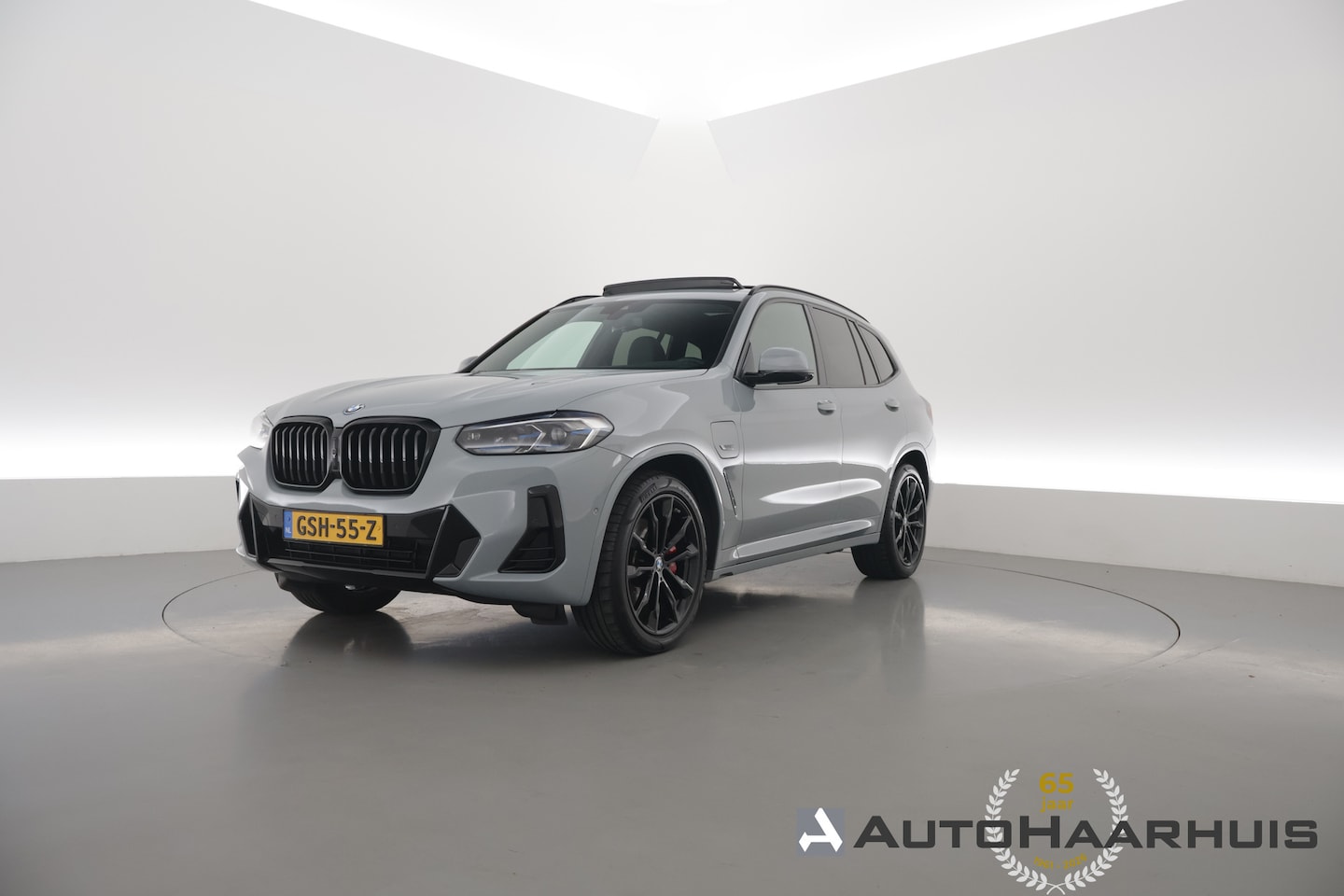 BMW X3 - xDrive30e M-Sport Pro | Rijklaar! | S/K-Dak | Leder+Memory | Shadowline | HUD | Dodehoek | - AutoWereld.nl