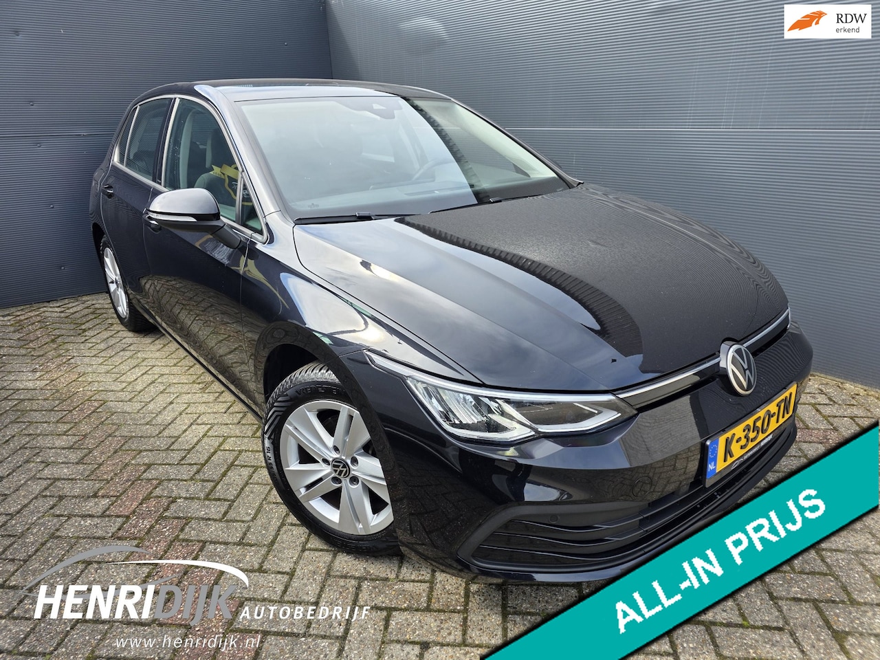 Volkswagen Golf - 1.5 eTSI Style Automaat / Camera / Stoel & Stuur verwarming / Carplay / ACC / PDC / LMV - AutoWereld.nl