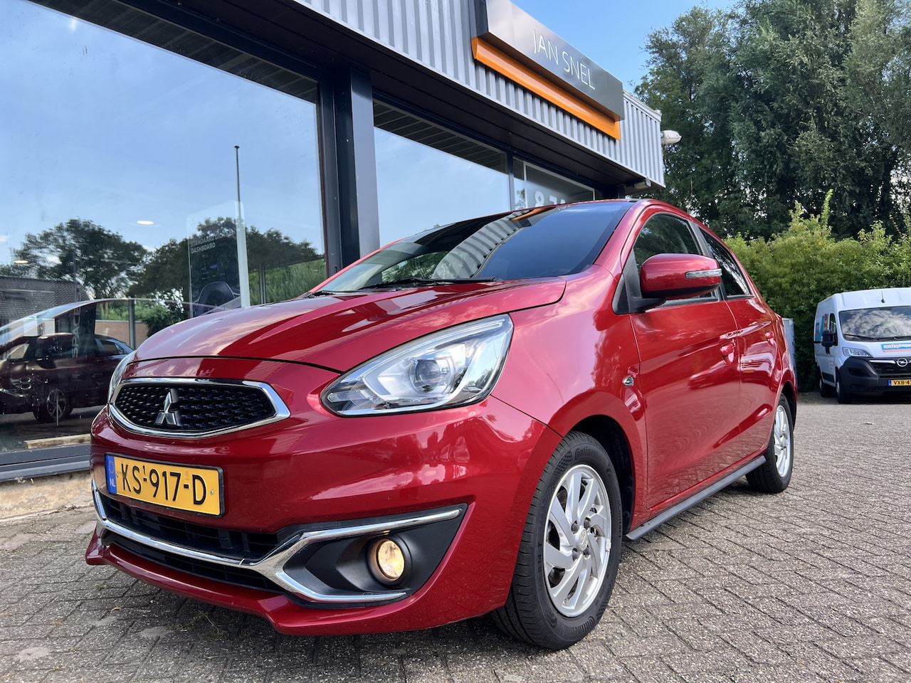 Mitsubishi Space Star - 1.0 Intense 1.0 Intense+ - AutoWereld.nl