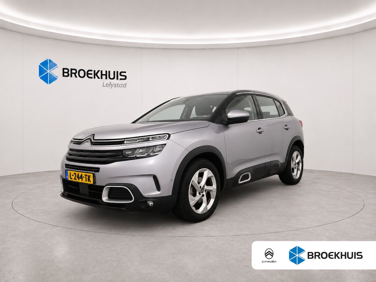 Citroën C5 Aircross - 1.2 PURETECH 130PK BUSINESS / NAVI / CLIMA / FULL-LED / PDC / 17" LMV / CAMERA / NIEUWSTAA - AutoWereld.nl