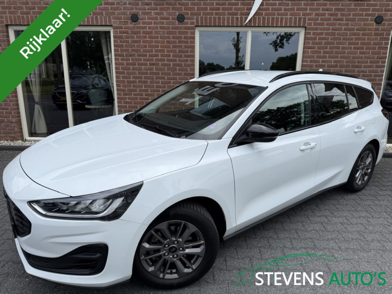 Ford Focus Wagon - 1.0 Ecoboost Hybrid Titanium TREKHAAK / GROOT.NAVI / CARPLAY / ANDROID / DAB+ - AutoWereld.nl