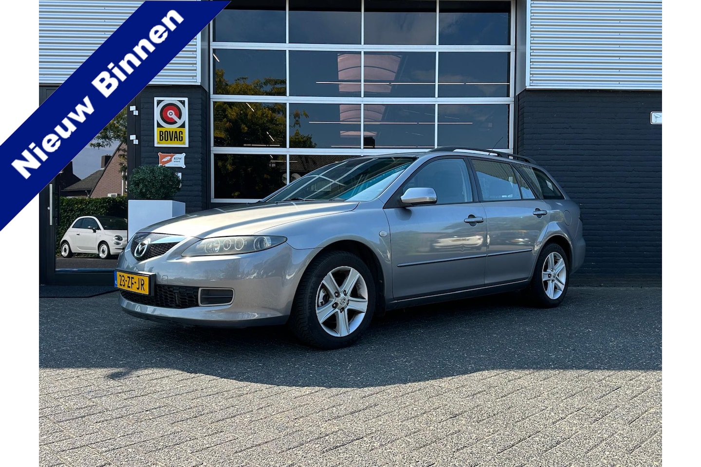 Mazda 6 Sportbreak - 1.8i Touring 1.8i Touring, Airco, Radio, Trekhaak, NAP, APK - AutoWereld.nl