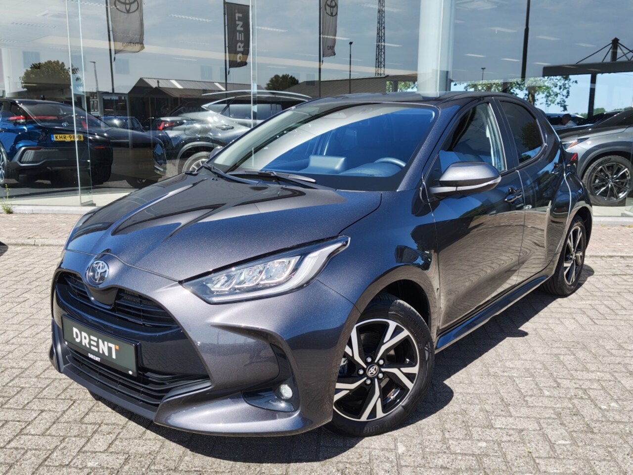 Toyota Yaris - 1.5 Hybrid 115 Dynamic | Stoel/Stuurverwarming | Android Auto - AutoWereld.nl