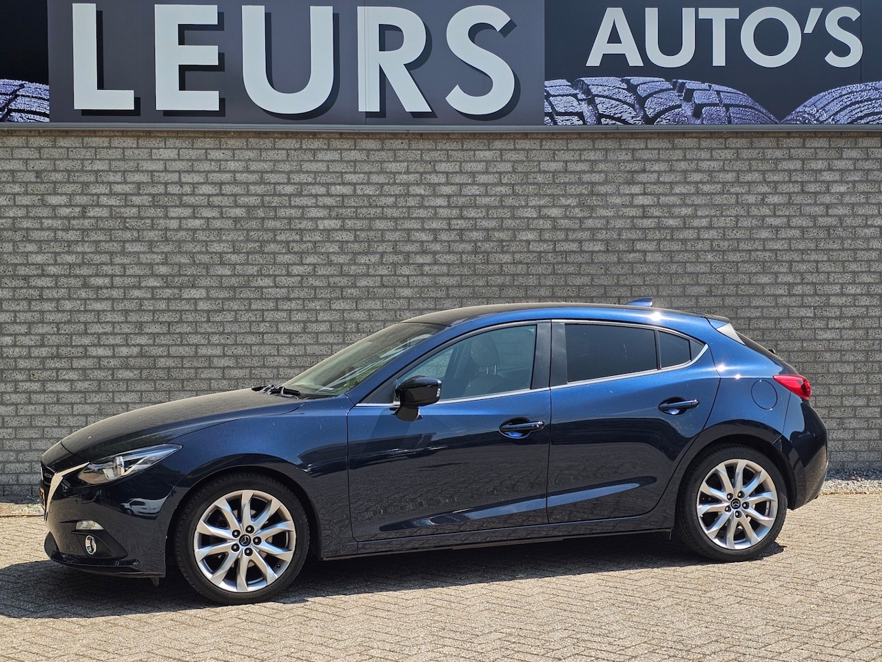 Mazda 3 - 2.0 GT-M Camera/Leer/Automaat - AutoWereld.nl