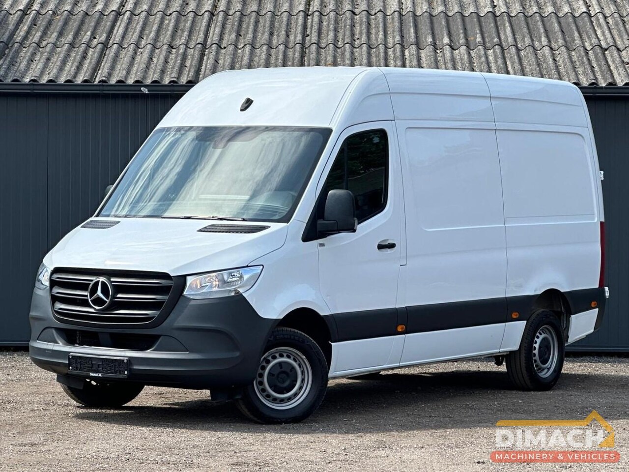 Mercedes-Benz Sprinter - 317 L2H2 - RWD - euro 6 - AutoWereld.nl