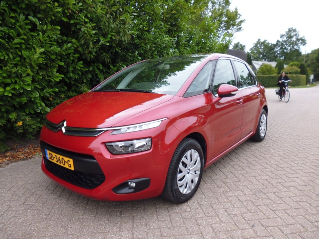 Citroën C4 Picasso - 1.2  PureTech Selection 130 pk CRUISE NAVI ESP PDC ECC - AutoWereld.nl