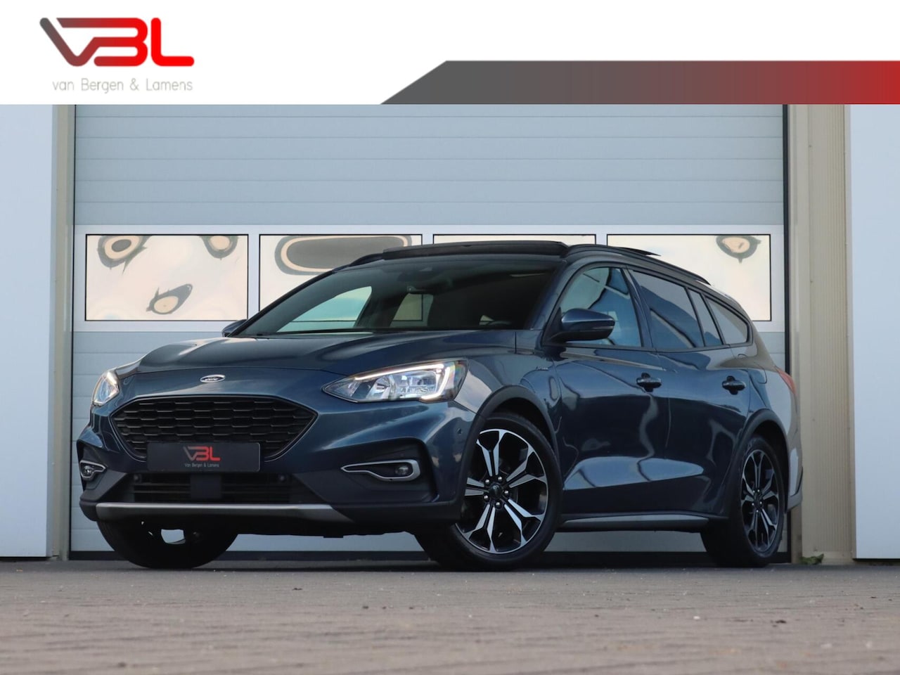 Ford Focus Wagon - 1.0 EcoBoost Hybrid Active X 1.0 EcoBoost 155PK Hybrid Active X | Full options - AutoWereld.nl