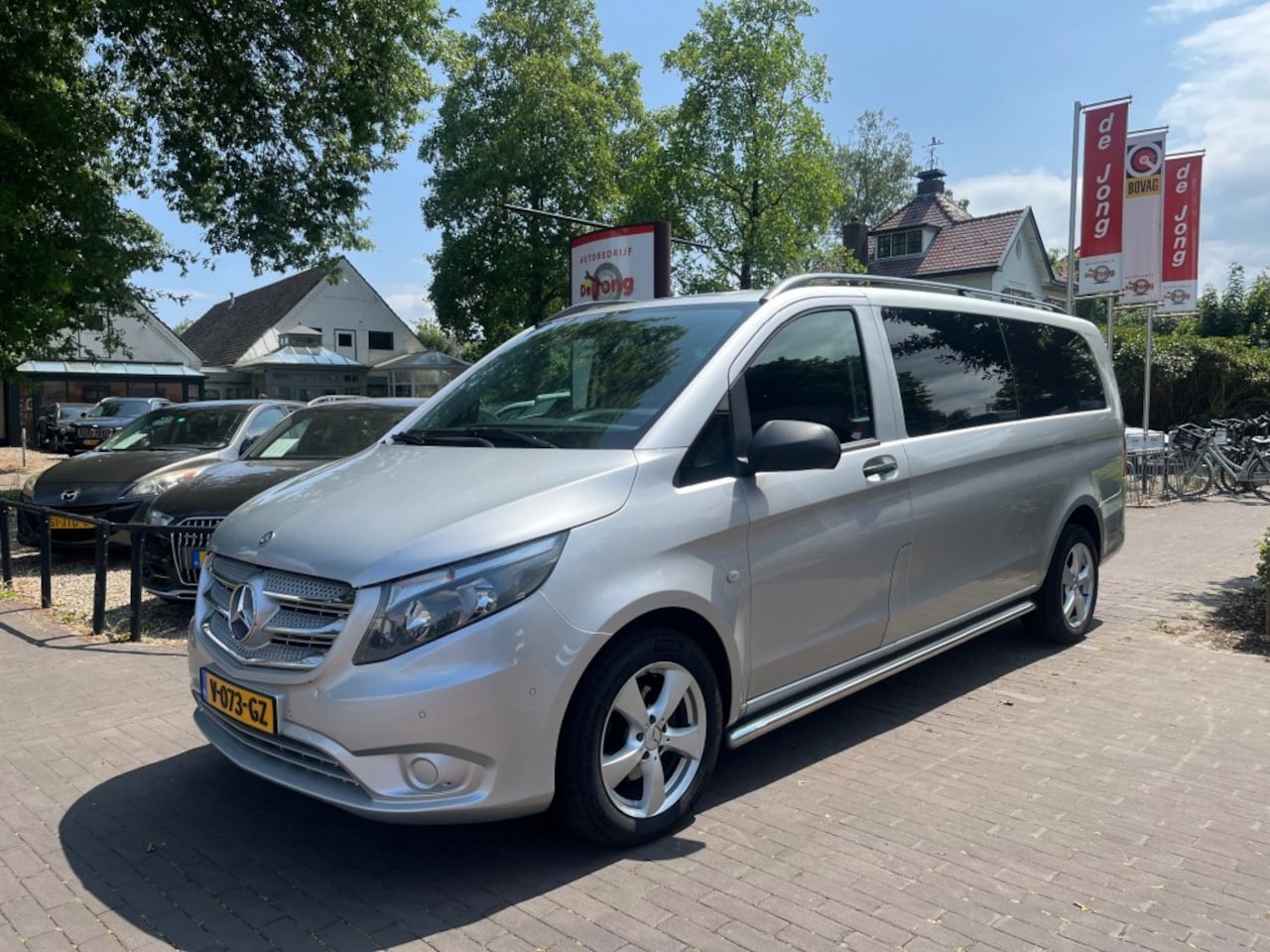 Mercedes-Benz Vito - 116 CDI EXTRA LANG DC AUTOMAAT 6-PERSOONS / NAVI / CRUISE CTR. / TREKHAAK / PDC / BLUETOOT - AutoWereld.nl
