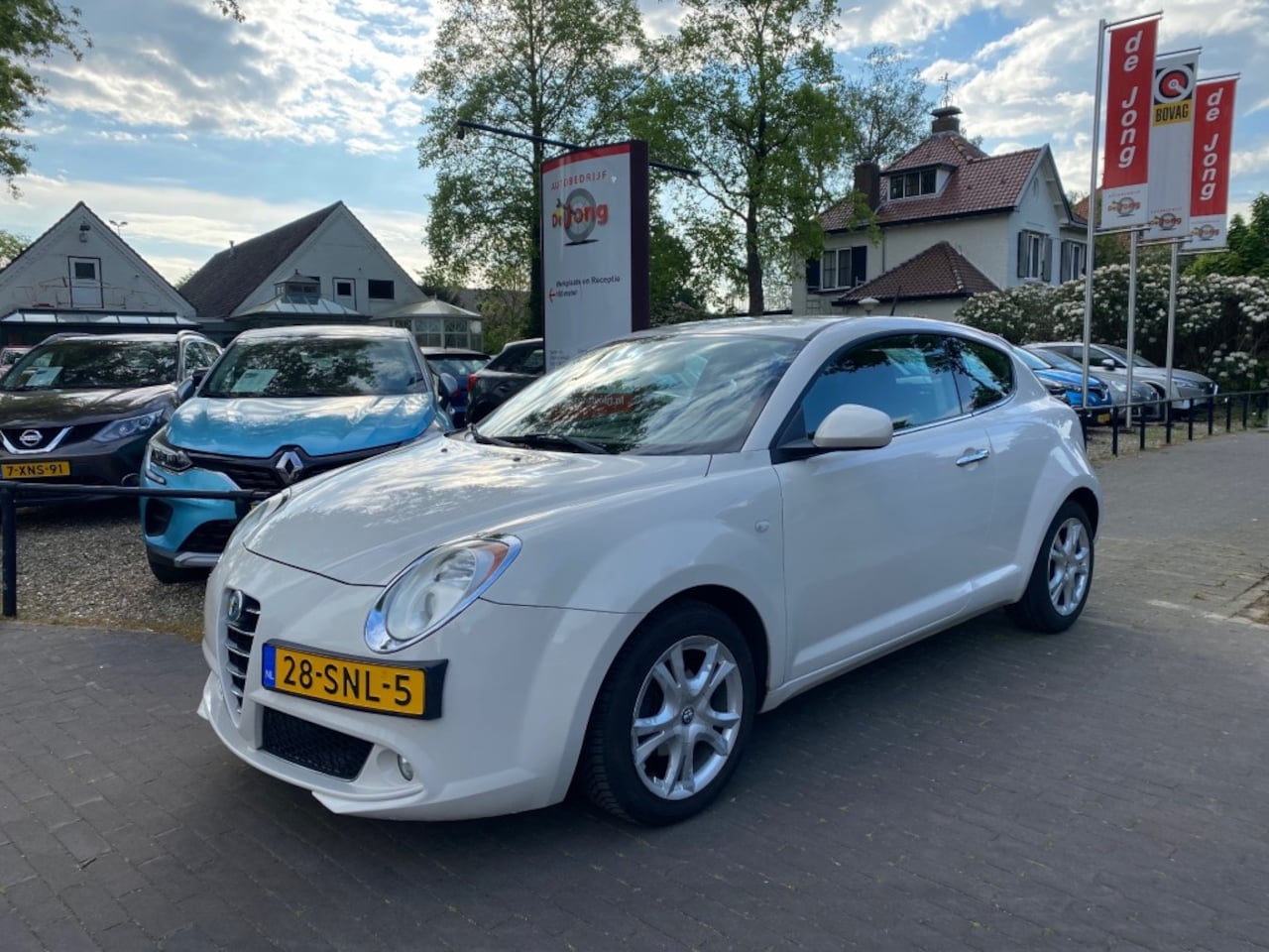 Alfa Romeo MiTo - 1.4 DISTINCTIVE / AIRCO-ECC / CRUISE CTR. / BLUETOOTH / RADIO-CD / ELEK. RAMEN - AutoWereld.nl