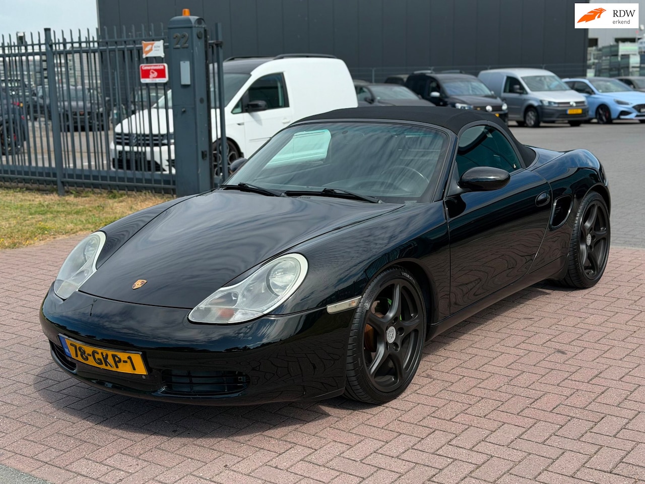 Porsche Boxster - 2.7 Tiptronic 220PK 2000 Nieuw Dak! Goed onderhouden! - AutoWereld.nl