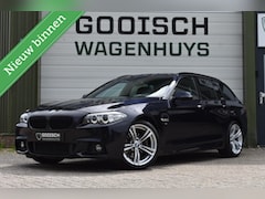 BMW 5-serie Touring - 520i High Executive | Pano | Trekhaak | Camera |
