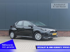 Toyota Yaris - 1.5 Hybrid 115 Comfort I Nieuw model I ACC I Carplay I Camera I NL-auto
