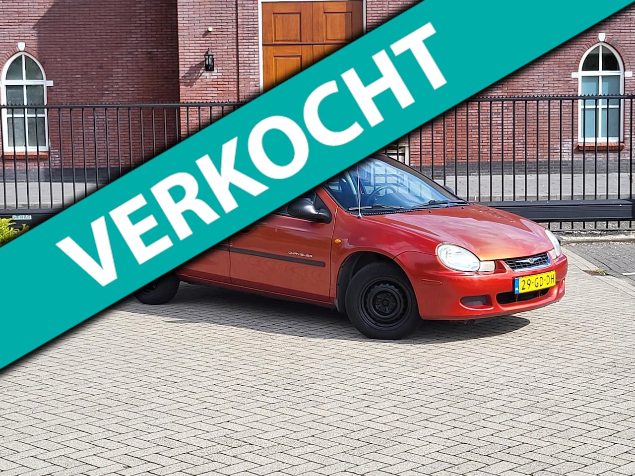 Chrysler Neon - 2.0i-16V SE / Automaat / Airco / Nap - AutoWereld.nl