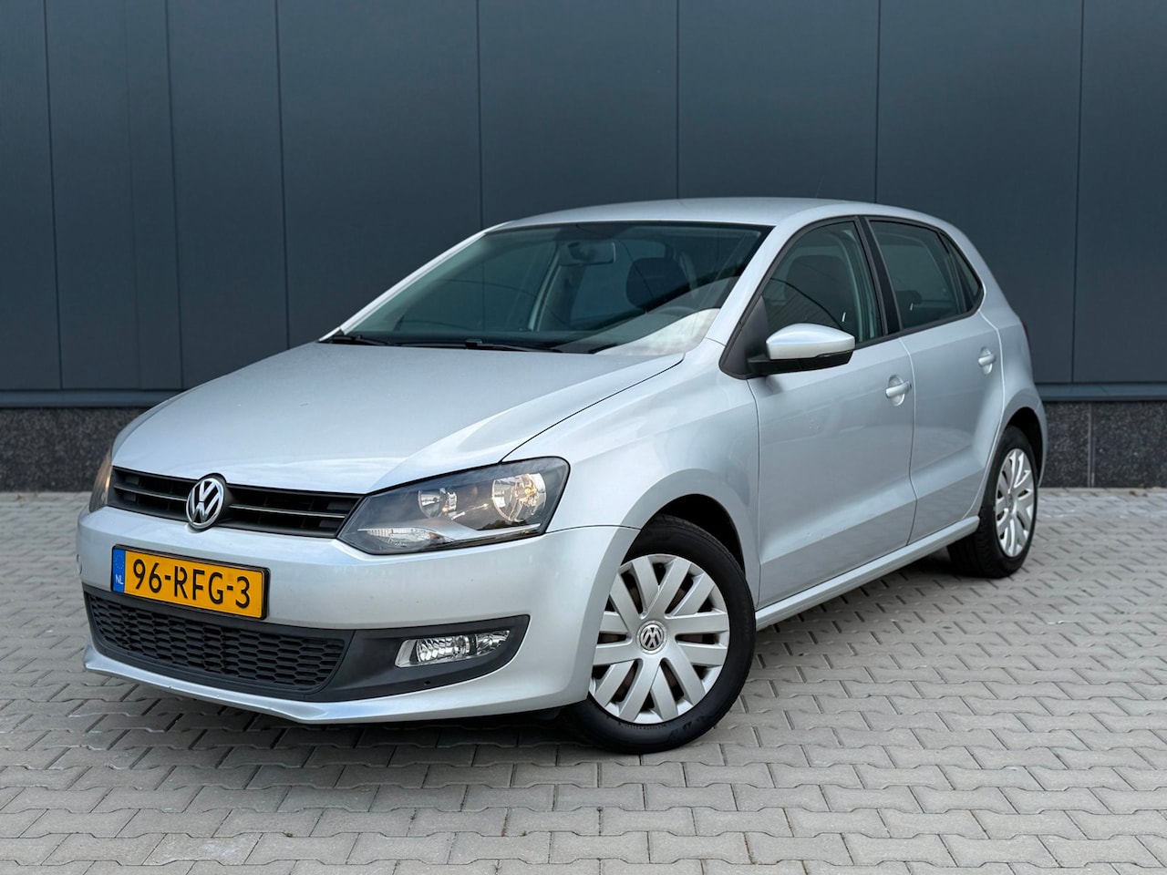 Volkswagen Polo - 1.4-16V Comfortline | CRUISE | AIRCO | CARPLAY | 5 DEURS - AutoWereld.nl