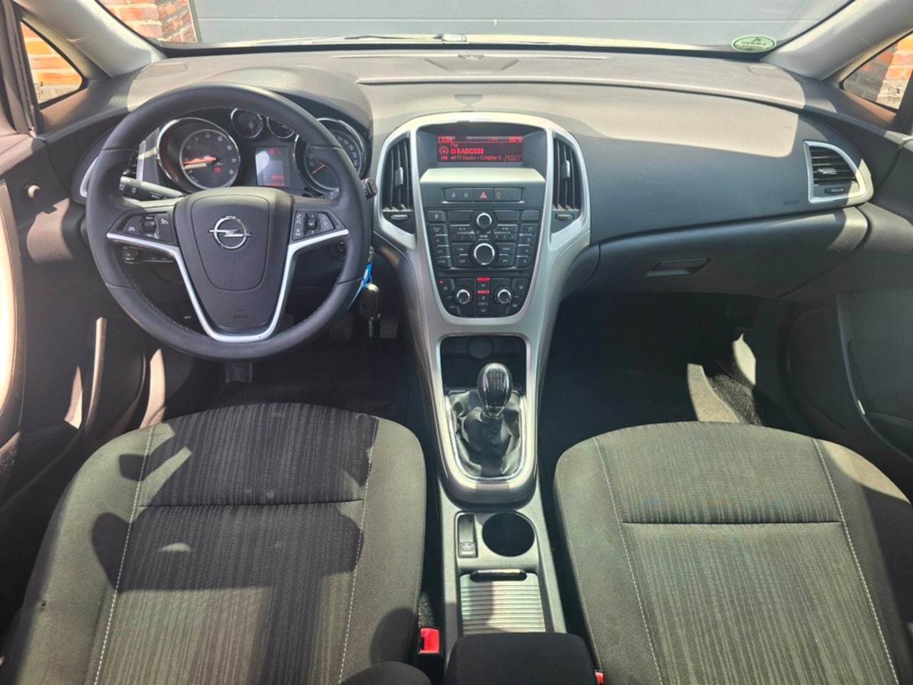 Opel Astra Sports Tourer - 1.4 Turbo Edition 1.4 Turbo Edition - AutoWereld.nl