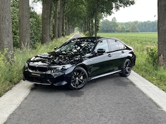 BMW 3-serie - 330e M Sport | Open dak | Adapt. cruise | Trekhaak | Head-up | Stoelverwarming | Sfeerverl