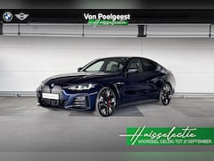 BMW i4 - eDrive35 M Sport Edition | M Sportpakket Pro | Comfort Pack | Huisselectie