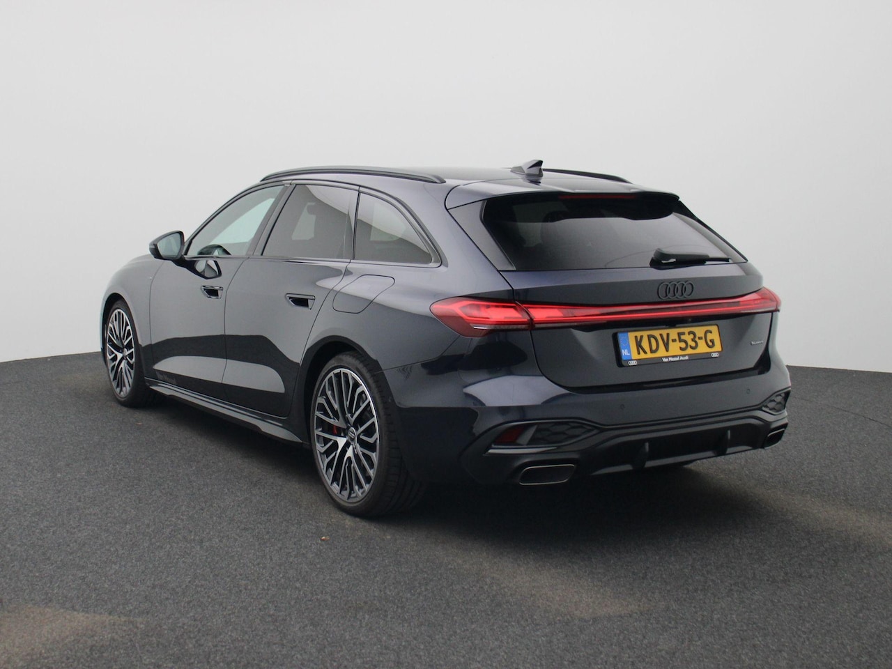 Audi A5 Avant - 2.0 e-hybrid quattro S edition Competition | Demo | - AutoWereld.nl
