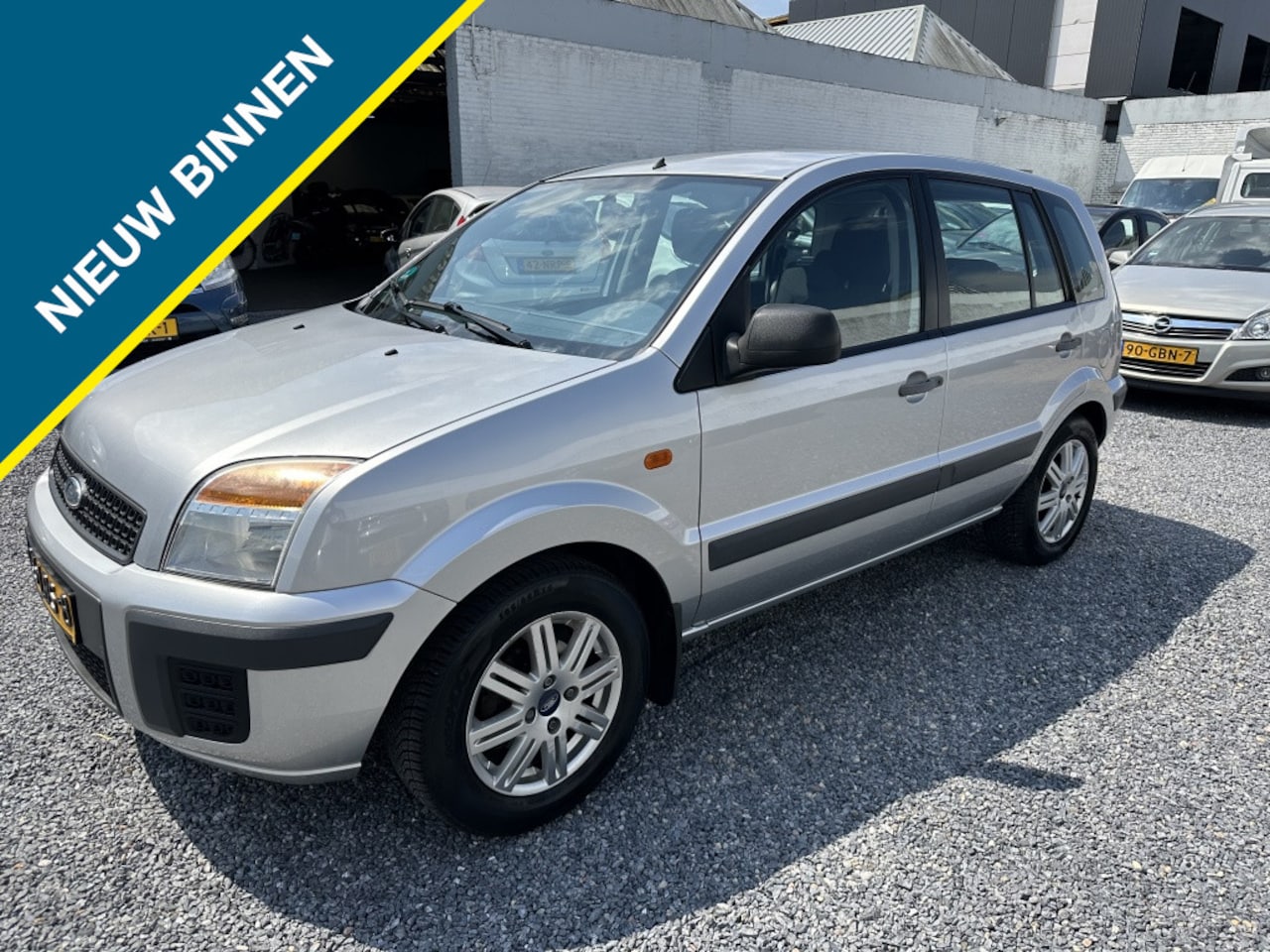 Ford Fusion - 1.4-16V Cool & Sound - AutoWereld.nl